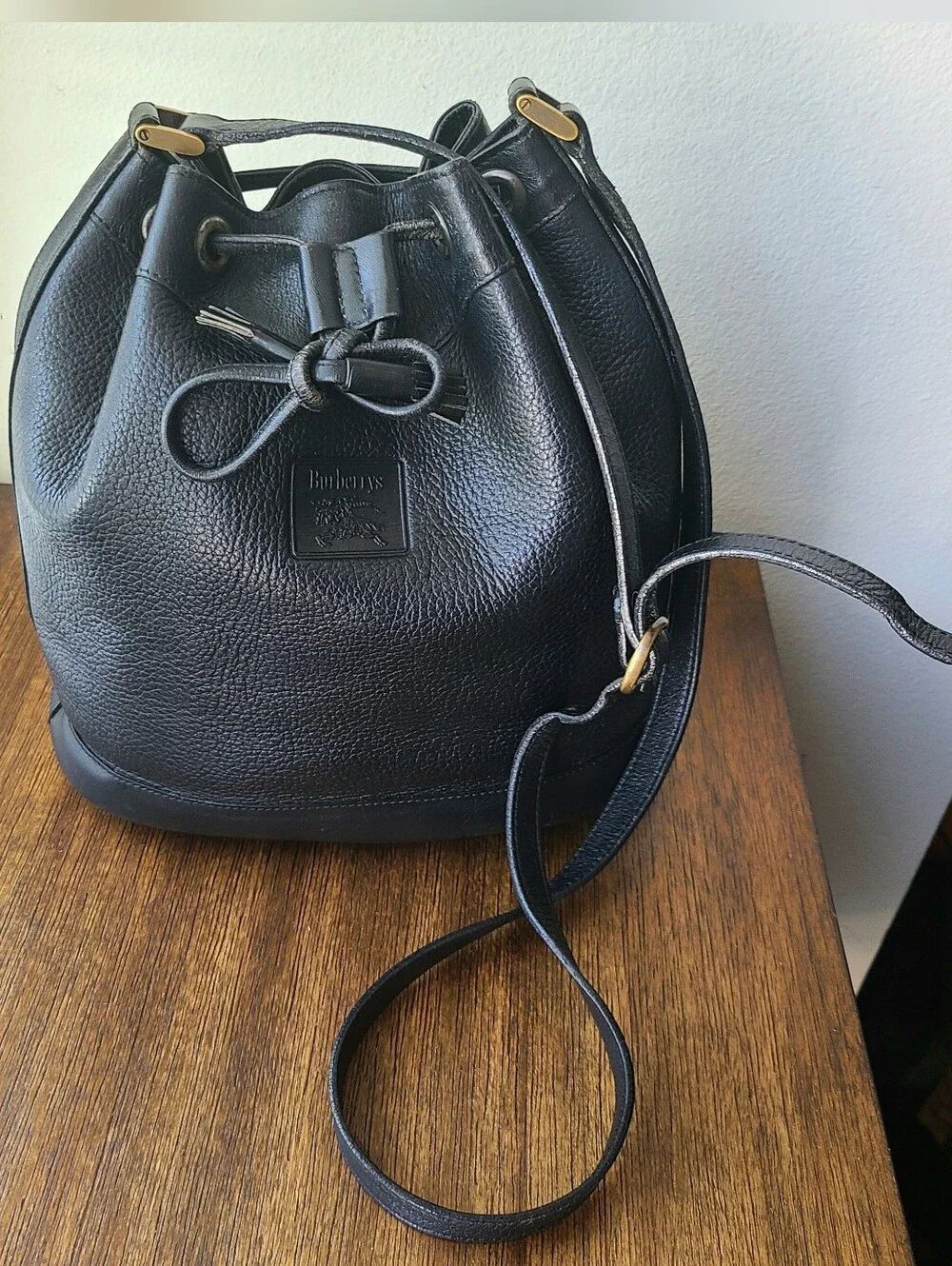 BURBERRYS women's crossbody